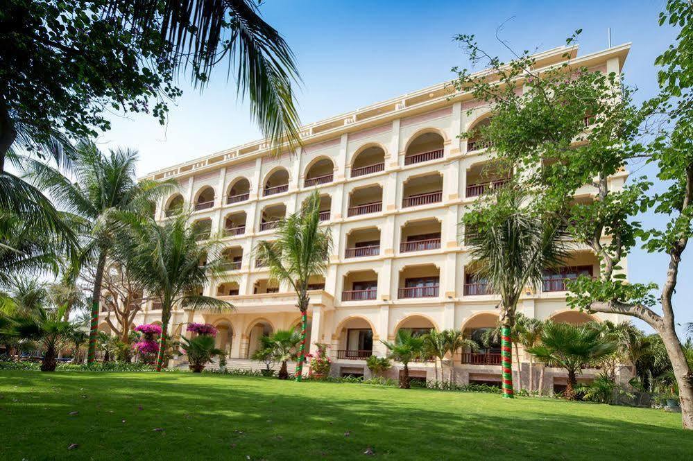 Sunshine Beach Resort Mui Ne Exteriör bild